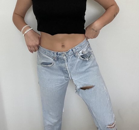 Lara Fraser star free photos