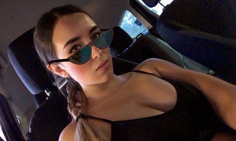 Frida Berridi pretty actress gallery