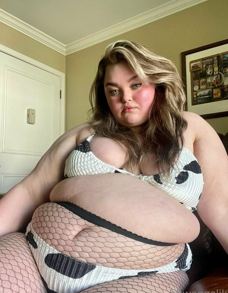 bbwangelik model pretty pictures