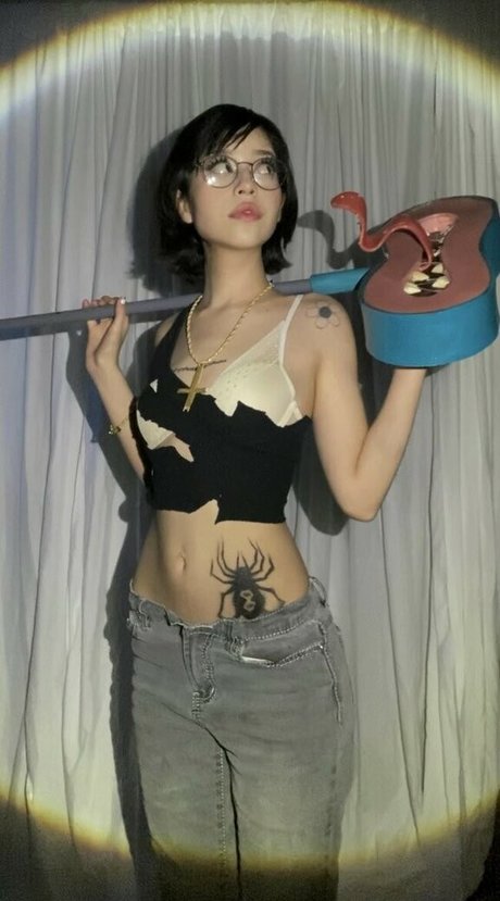 Daisyrot model art photos