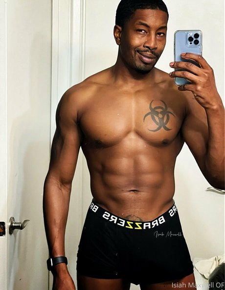 isiahmaxwell exclusive pornstar picture