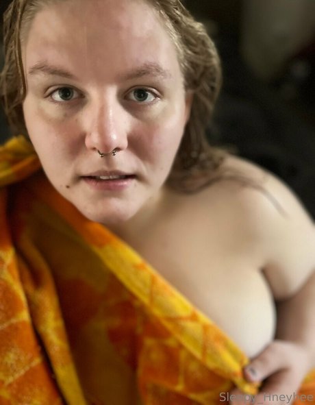 sleepy hneybee star sex archive