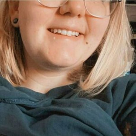 sleepy hneybee pretty pornstar archive