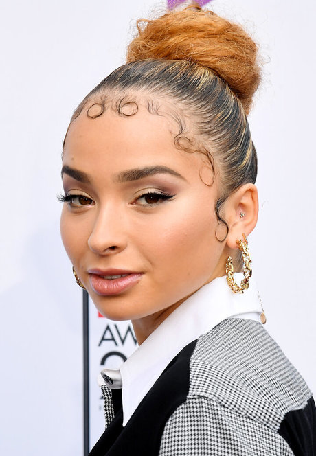 Ella Eyre star free gallery