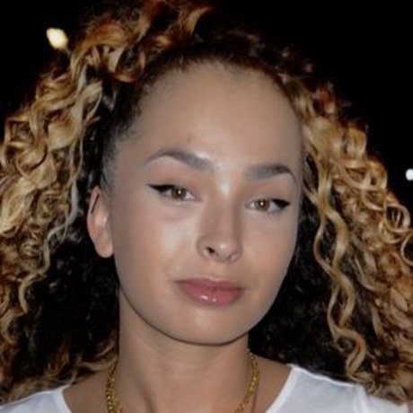Ella Eyre perfect pornstar img