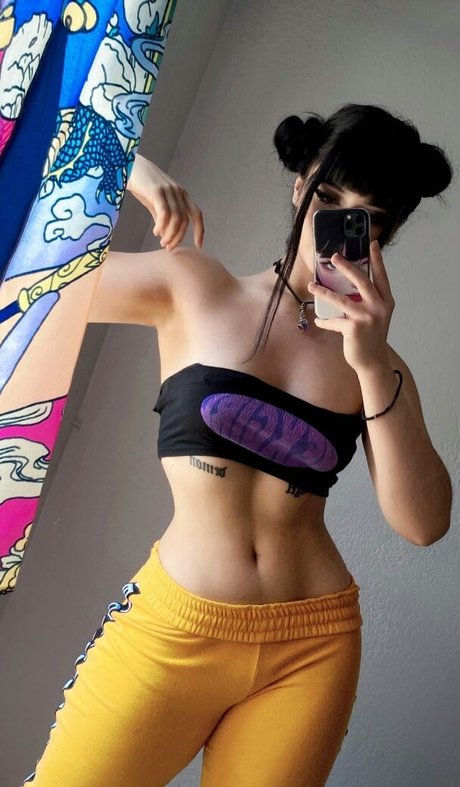 Chxrryxblossom model exclusive pics