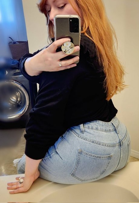 Lucahjin pretty model image