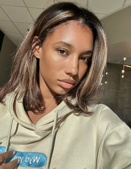 brookliynwren exclusive actress galleries