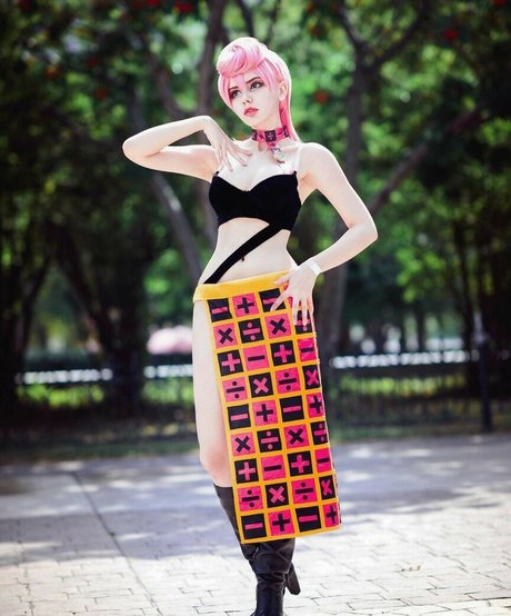 Anna Aifert star free images