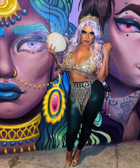 Joy Taylor xxx pornstar image