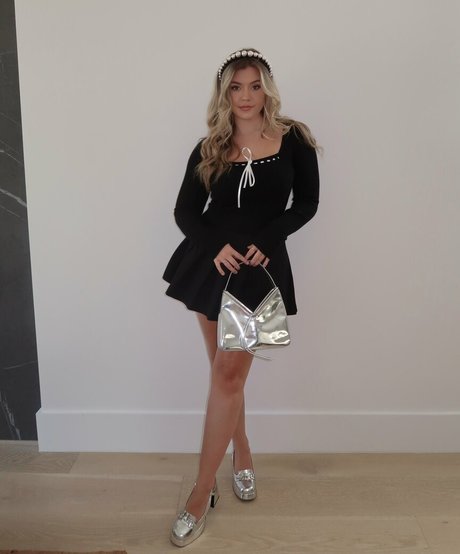 BrookeAB model pretty img