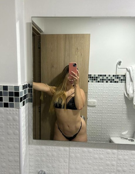 Diana Arboleda star erotic images