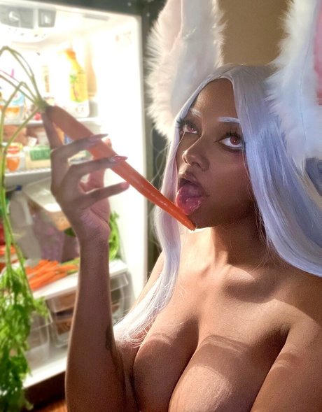 Dollyrama hd star images