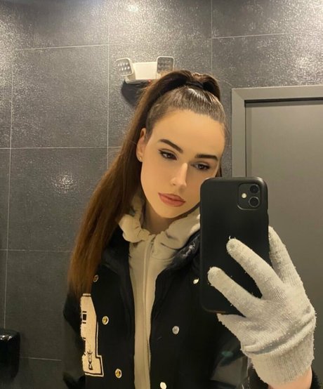 Danielalzj art star photo