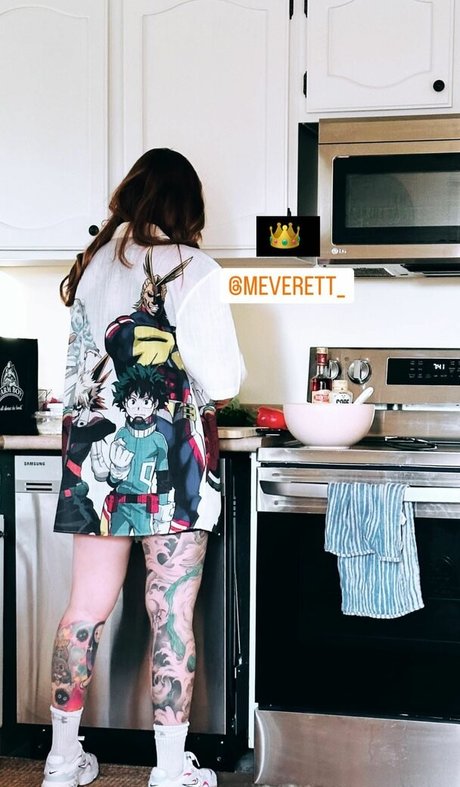 Megan Everett high quality actress galleries