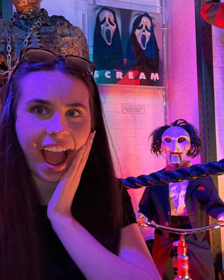 Sarah Butt model art galleries