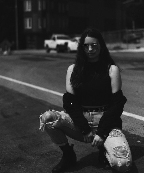 Sarah Butt porn model photo