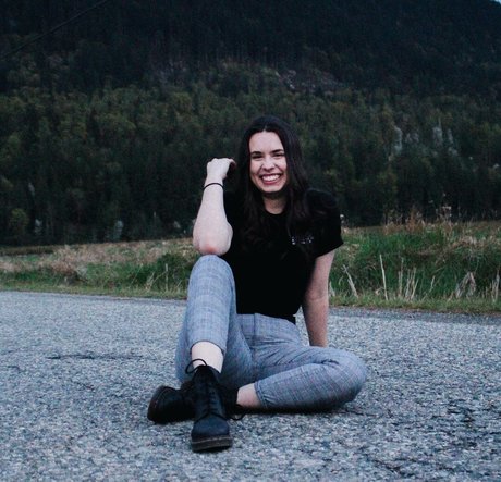 Sarah Butt star porn galleries