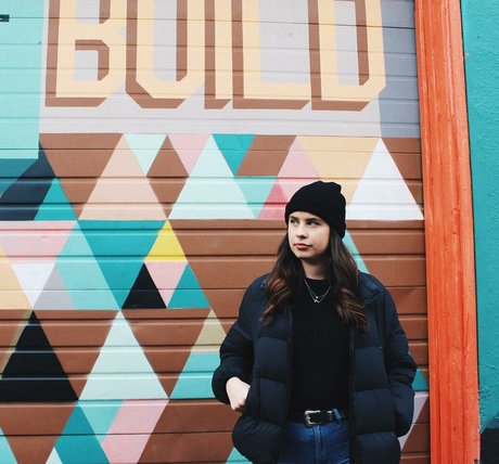 Sarah Butt star hd photo