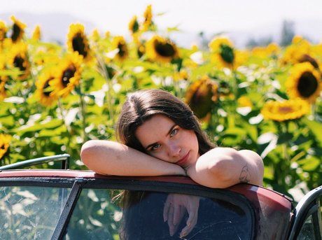 Sarah Butt star xxx pictures