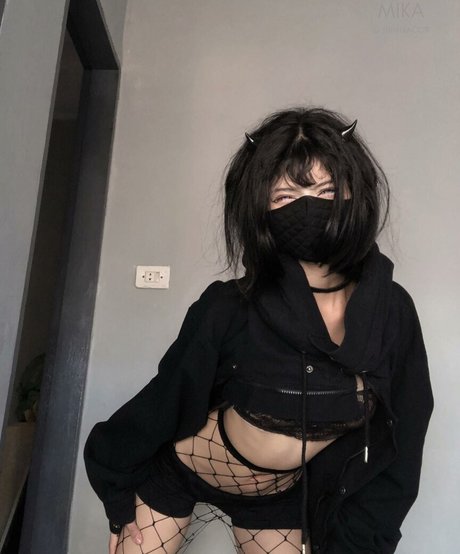 Vamp car pornstar nude pictures