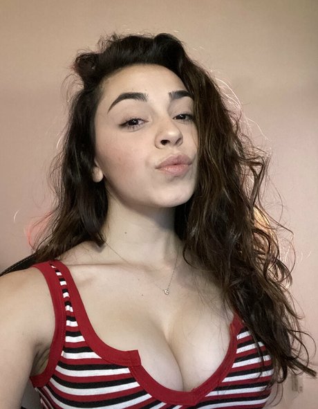 mirandahmariefree hd model image