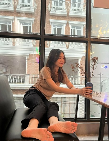 sisamouthmay hd pornstar pics