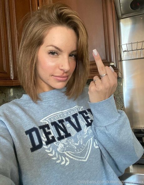 kimmygrangerxxx pornstar sexy pictures