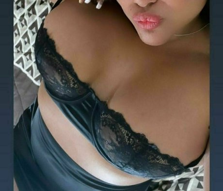 curvybunny91 sex star photos