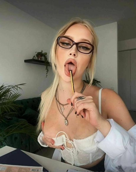 curvybunny91 pornstar perfect galleries