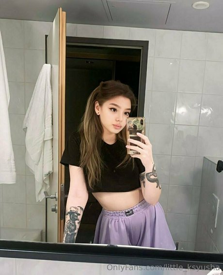 little ksyusha model beautiful img