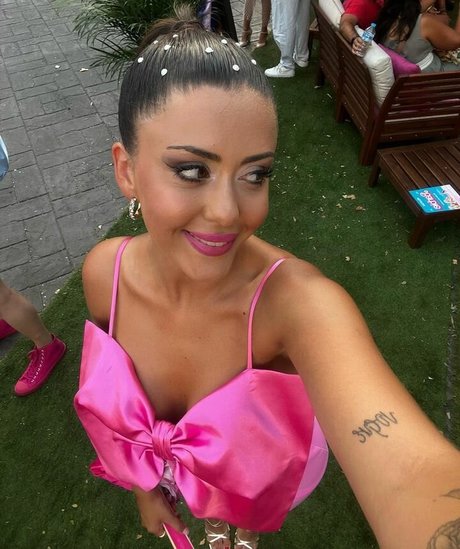 Rosario Matew pornstar exclusive photos