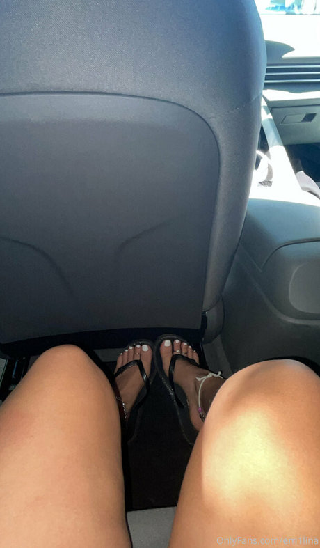 em1lina pornstar sex gallery