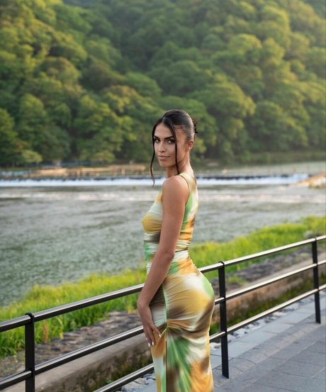 Sofia Suescun sexy model img