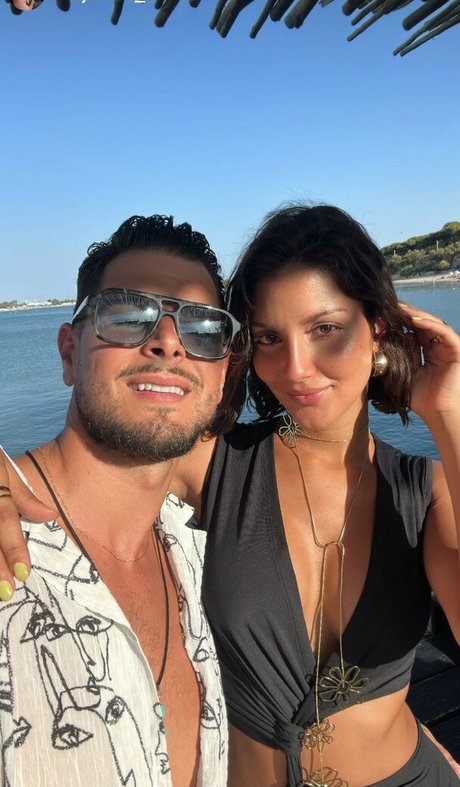 Tania Medina nude star pics