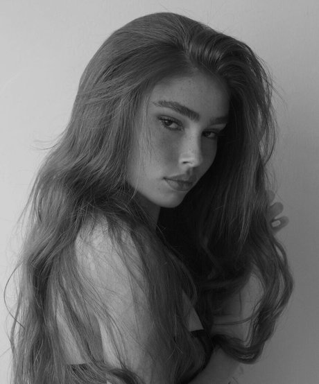 Eden Chanel nude pornstar gallery