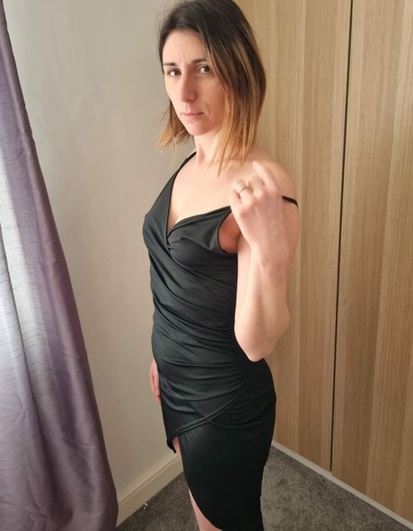 Trimalchio87 high quality model pic