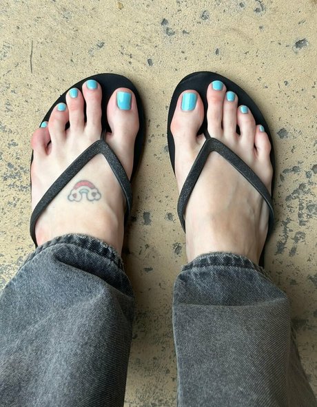 missmaroe porn model gallery