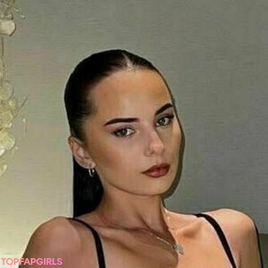 sweetcherryyyy pornstar erotic images