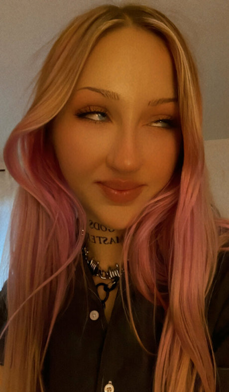 thezaramoon perfect model images