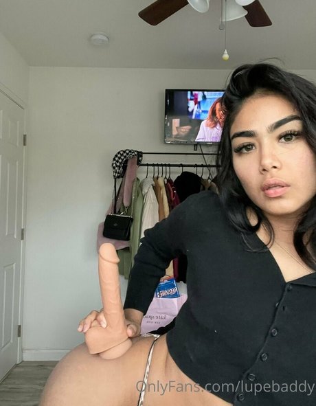 lupebaddy naked pornstar picture