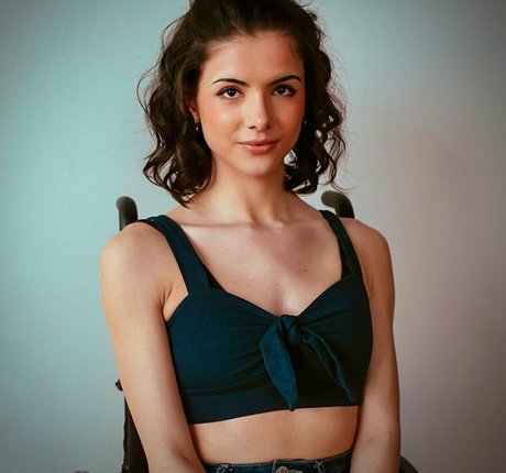 Lolita Milena star beautiful pic