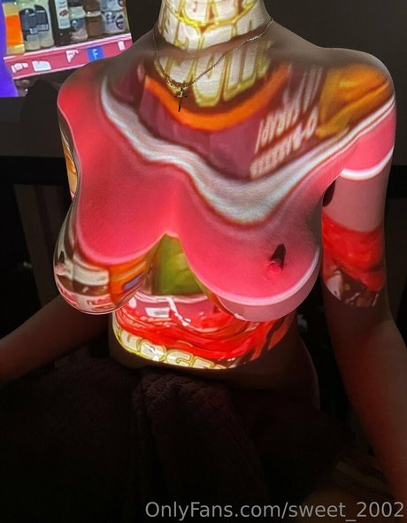 sweet 2002 exclusive actress pic