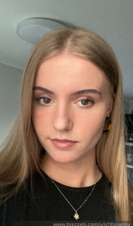 ichbinanny adult star gallery