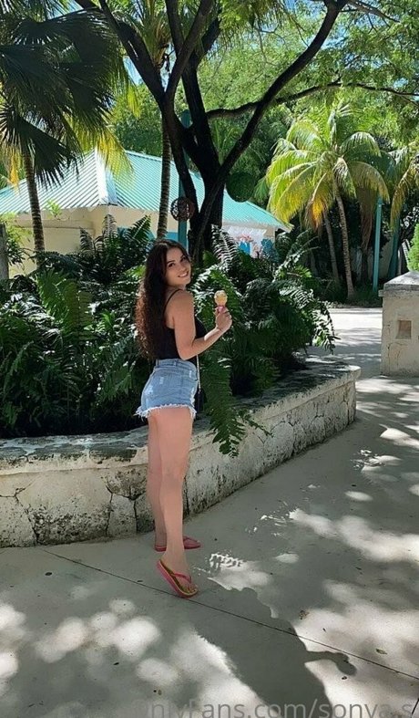 sonyav beautiful model pic