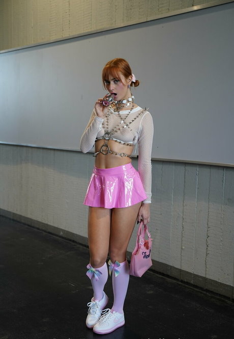 dollydysonxxx pornstar pictures