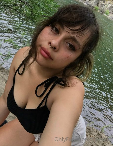 scabbee nude model pics