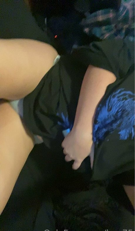 ky c75 pornstar nude galleries