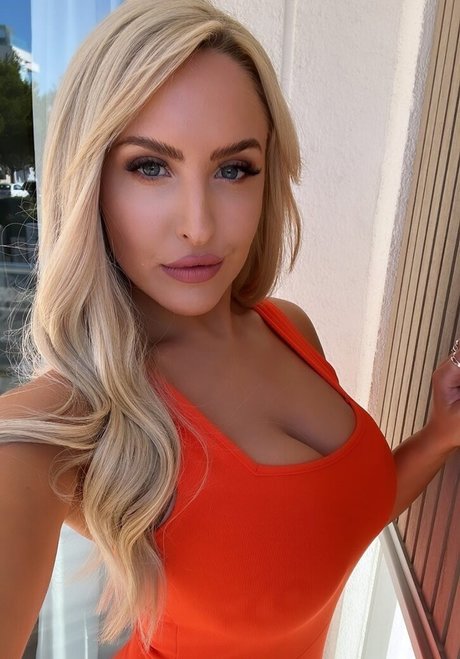 Emma Jones star hd pictures