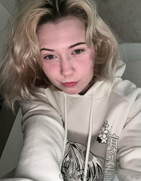 jenny vip erotic actress img